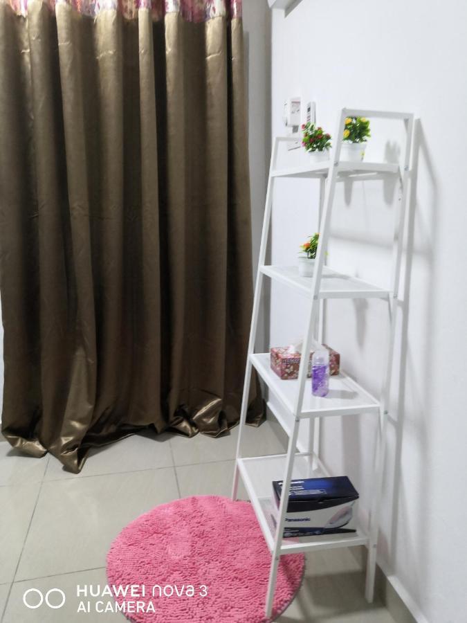 Abah 2 Room Homestay Pasir Gudang Εξωτερικό φωτογραφία